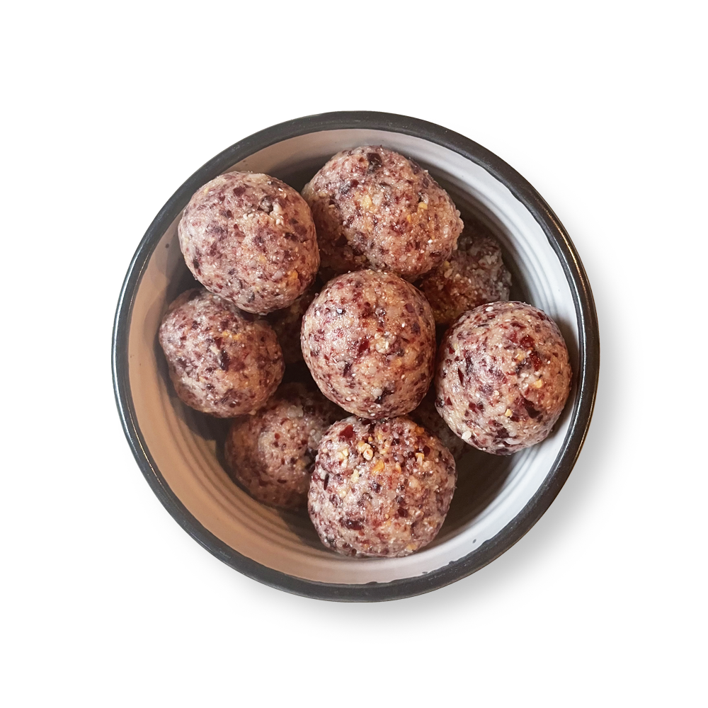 Macadamia snack balls